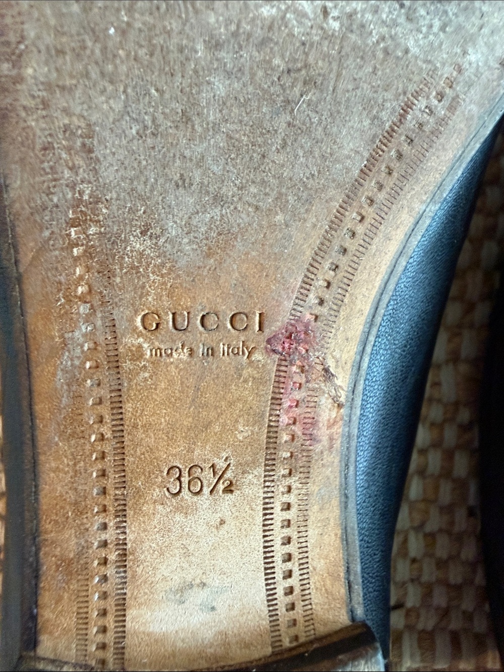 Gucci Black Leather Horsebit Slip-On Loafers with Gold Hardware Sz 36.5 - Picture 7 of 9